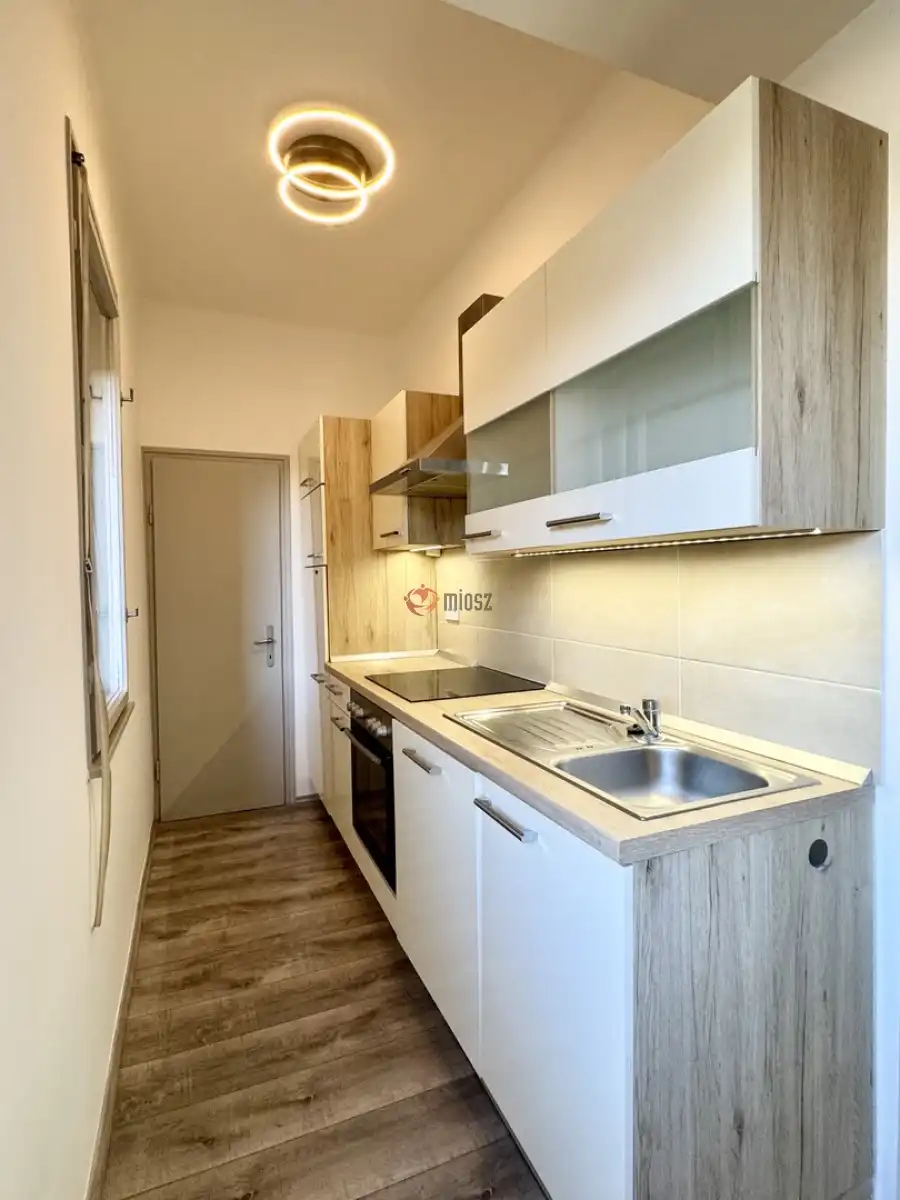 eladó téglalakás, Eger