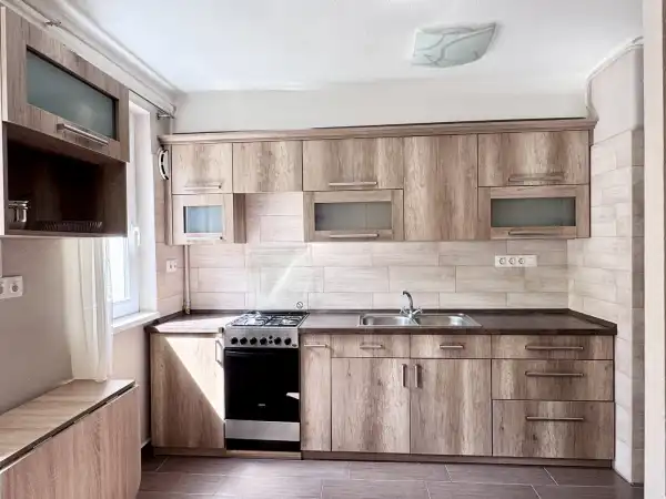 Eladó téglalakás, Eger 2 szoba 59 m² 64.9 M Ft