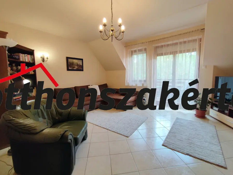 eladó téglalakás, Gödöllő