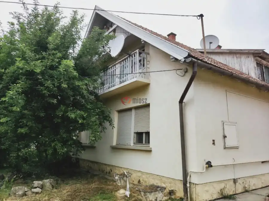 eladó téglalakás, Gyula