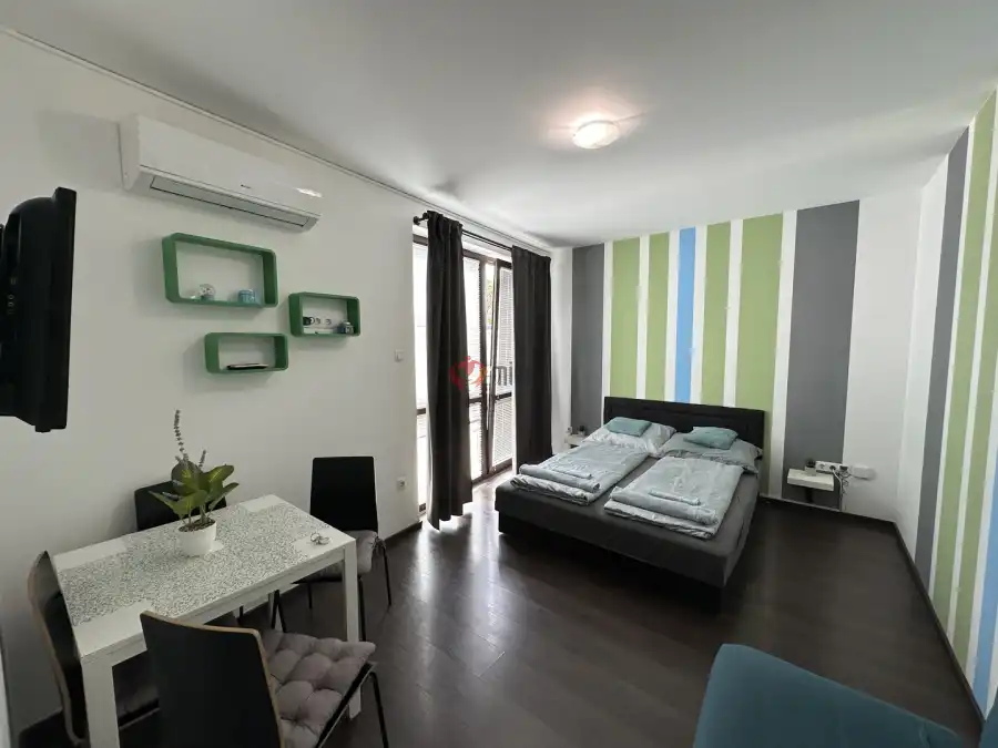 eladó téglalakás, Hajdúszoboszló