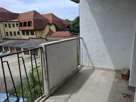 Eladó téglalakás, Miskolc 2 szoba 79 m² 55.5 M Ft