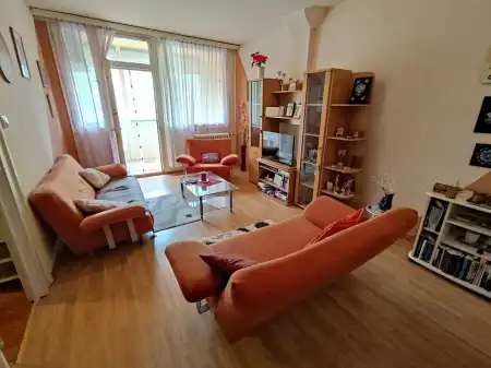 eladó téglalakás, Mohács