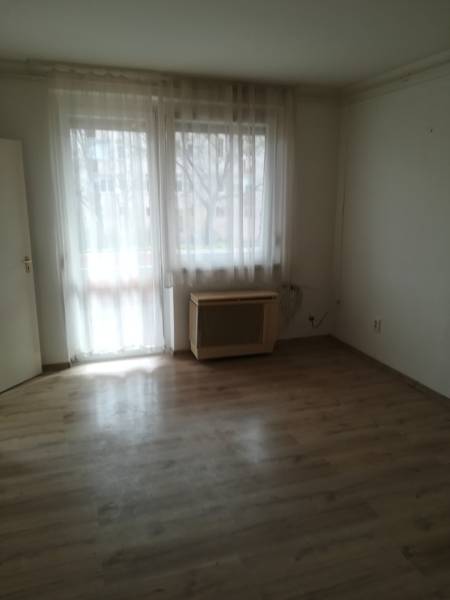 eladó téglalakás, Nyíregyháza