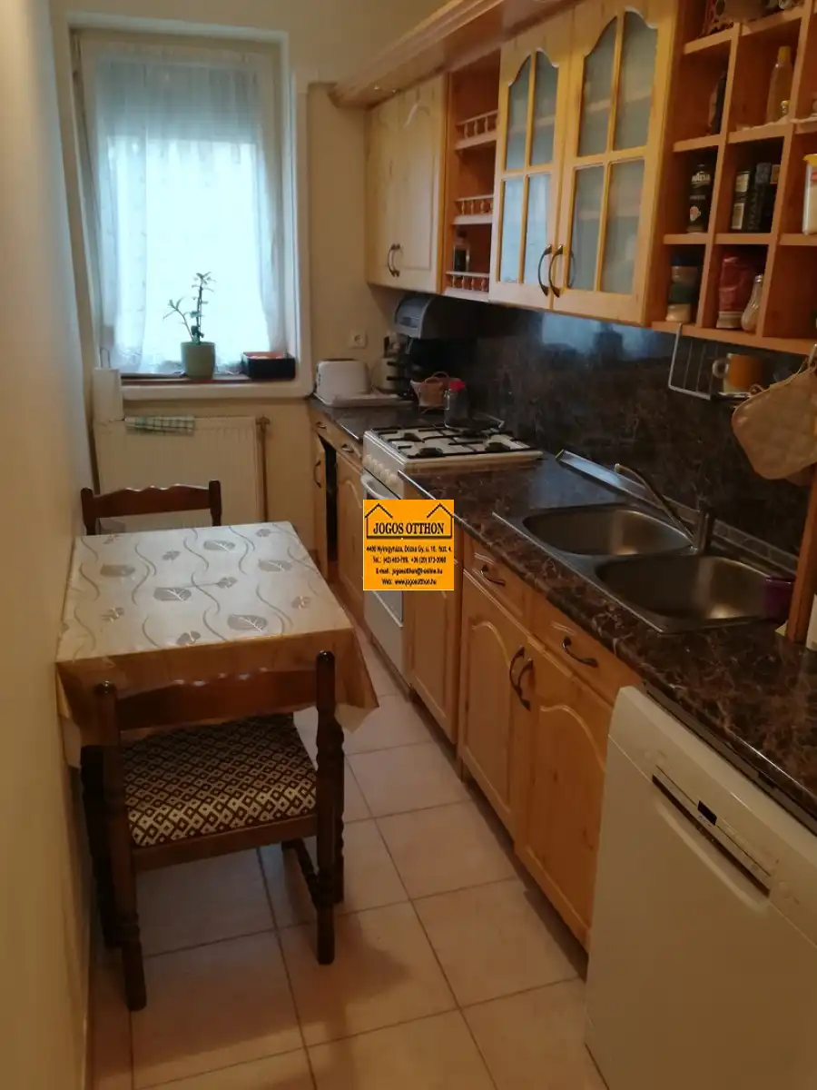 eladó téglalakás, Nyíregyháza