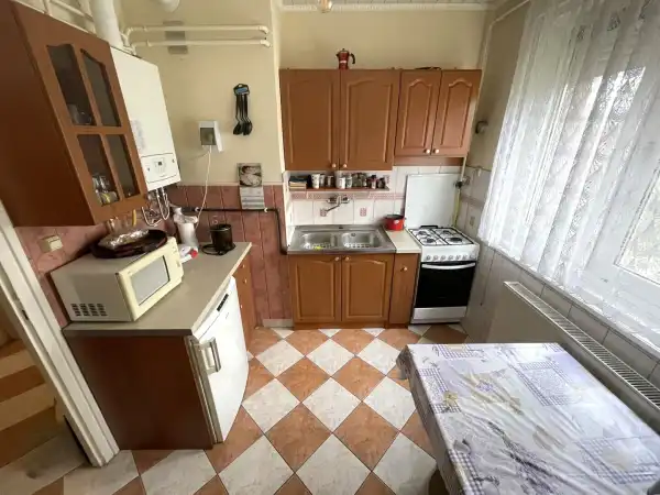 Eladó téglalakás, Nyíregyháza 3 szoba 72 m² 49.9 M Ft