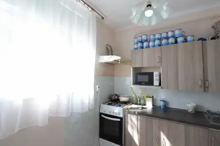 eladó téglalakás, Orosháza