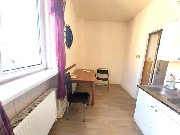 Eladó téglalakás, Oroszlány 1 szoba 38 m² 19.9 M Ft