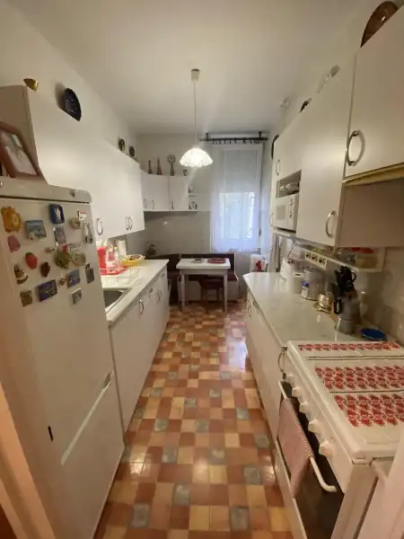 eladó téglalakás, Oroszlány