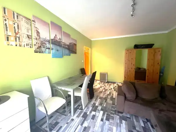 Eladó téglalakás, Oroszlány 3 szoba 64 m² 26.5 M Ft