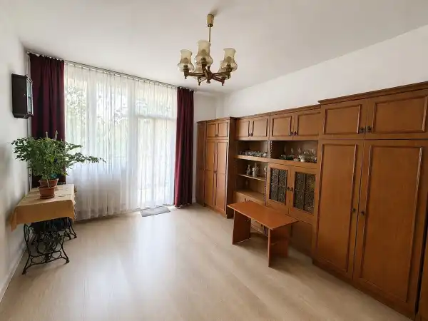 Eladó téglalakás, Oroszlány 1 szoba 41 m² 28.9 M Ft