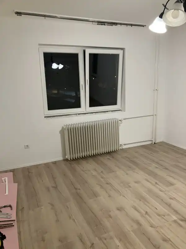 Eladó téglalakás, Oroszlány 1 szoba 38 m² 24 M Ft