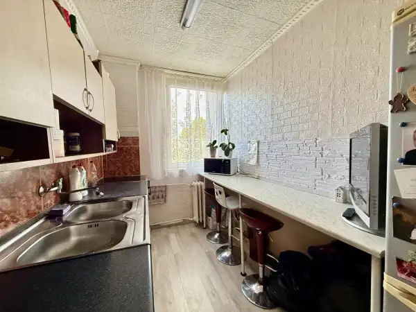 Eladó téglalakás, Oroszlány 2 szoba 55 m² 36.3 M Ft