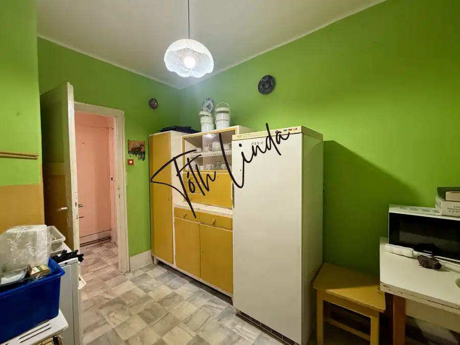 eladó téglalakás, Oroszlány