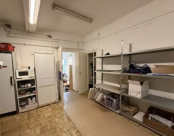 Eladó téglalakás, Oroszlány 2+1 szoba 57 m² 26.6 M Ft