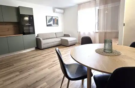 Eladó téglalakás, Pécs 2+1 szoba 60 m² 79 M Ft