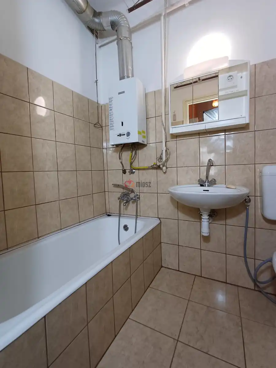 eladó téglalakás, Salgótarján
