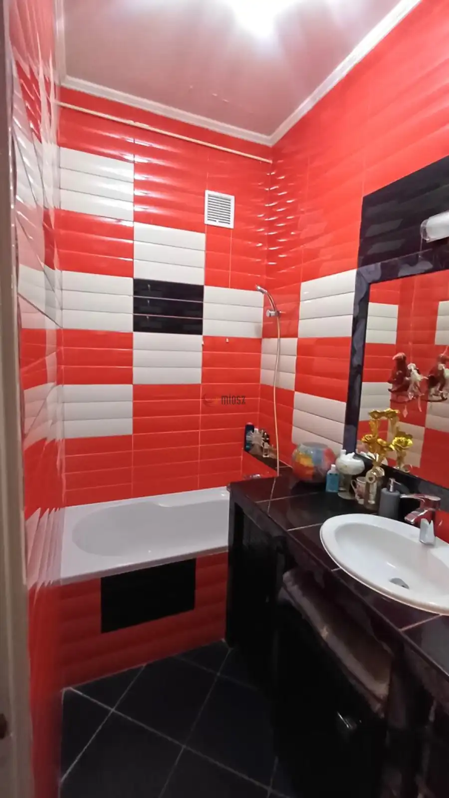 eladó téglalakás, Salgótarján