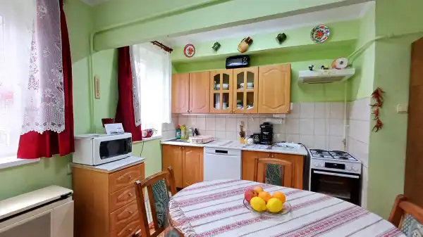 Eladó téglalakás, Salgótarján 2 szoba 60 m² 17.9 M Ft