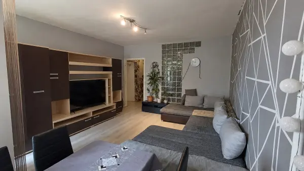Eladó téglalakás, Salgótarján 1+2 szoba 55 m² 19.9 M Ft