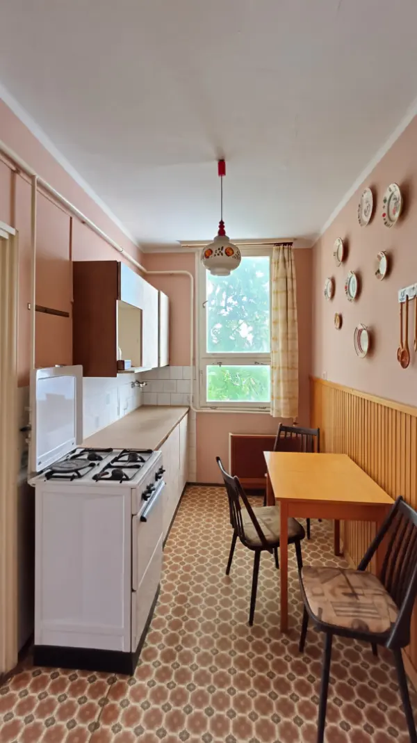 Eladó téglalakás, Salgótarján 2 szoba 52 m² 9.5 M Ft