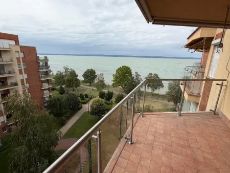 eladó téglalakás, Siófok