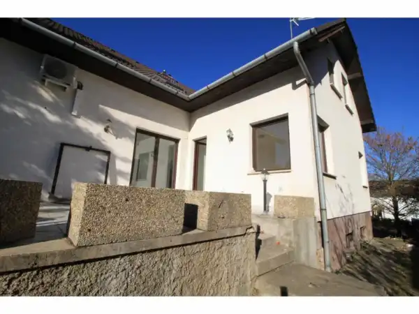 Eladó téglalakás, Solymár 4 szoba 106 m² 135 M Ft