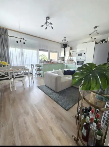 Eladó téglalakás, Sopron 2+1 szoba 55 m² 77 M Ft