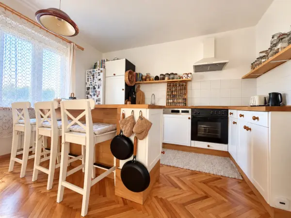 Eladó téglalakás, Sopron 2 szoba 49 m² 69.9 M Ft
