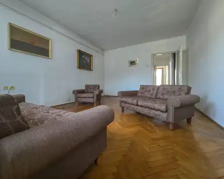 eladó téglalakás, Sopron