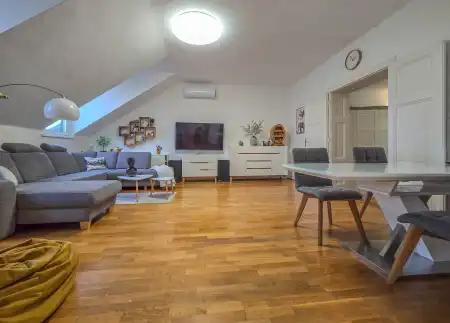 eladó téglalakás, Sopron