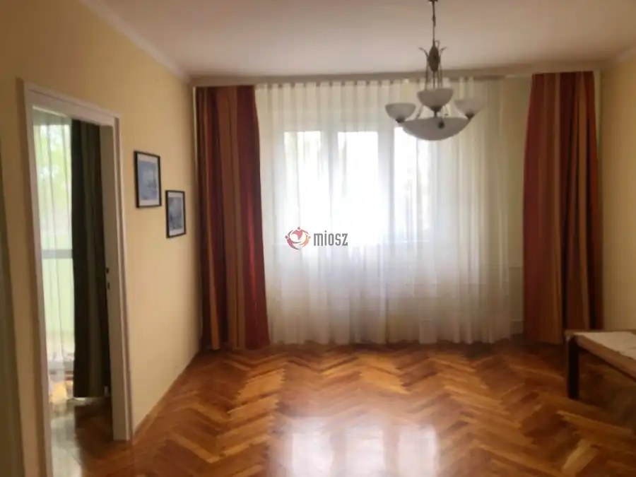 eladó téglalakás, Százhalombatta