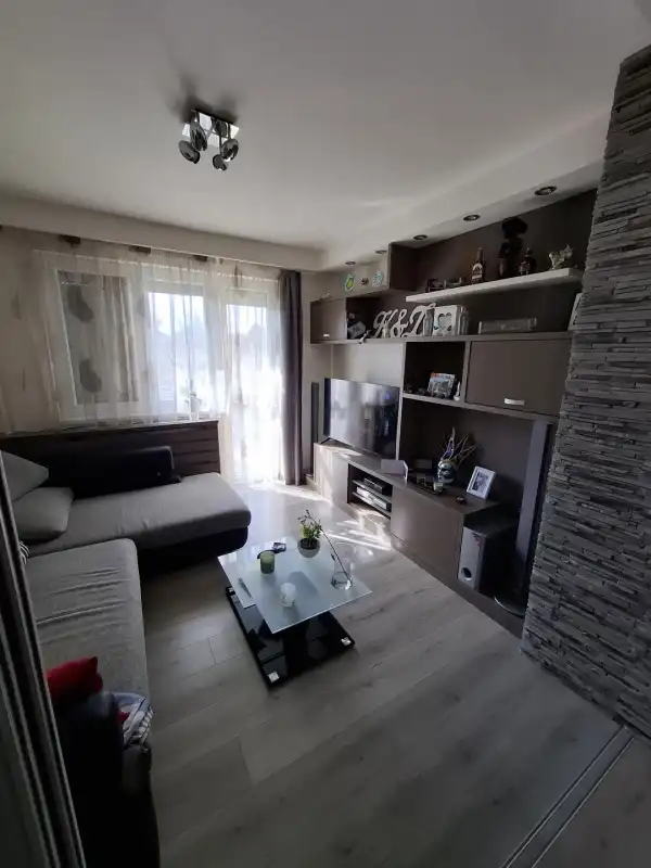 Eladó téglalakás, Százhalombatta 2 szoba 59 m² 59.99 M Ft