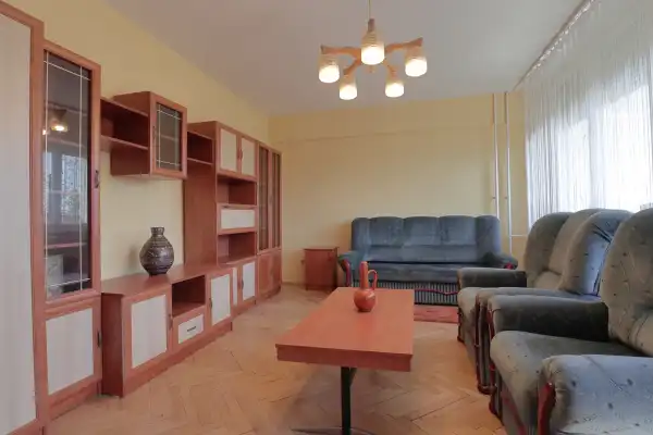 Eladó téglalakás, Szeged 3 szoba 75 m² 67.8 M Ft