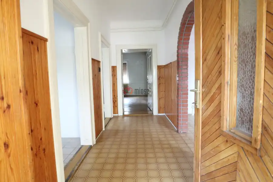 eladó téglalakás, Szeged