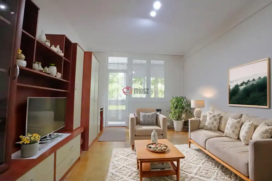 eladó téglalakás, Szeged