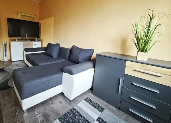 Eladó téglalakás, Szeged 2 szoba 49 m² 38.9 M Ft