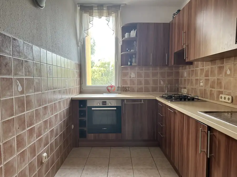eladó téglalakás, Székesfehérvár