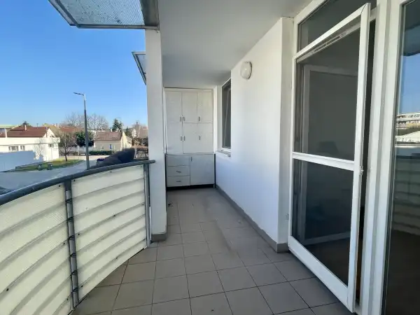 Eladó téglalakás, Székesfehérvár 3 szoba 72 m² 72 M Ft
