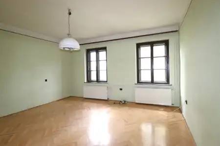 eladó téglalakás, Tárnok