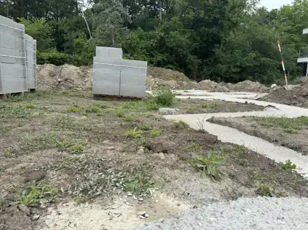 eladó téglalakás, Tata