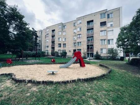 eladó téglalakás, Tatabánya