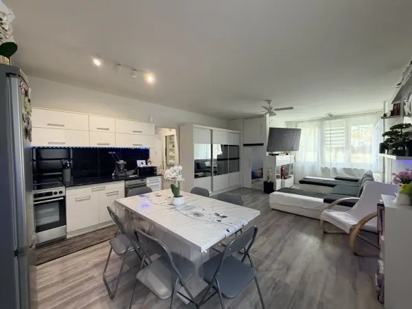 Eladó téglalakás, Tatabánya 2+1 szoba 66 m² 45.8 M Ft