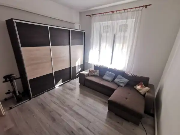 Eladó téglalakás, Vác 4 szoba 105 m² 64.9 M Ft
