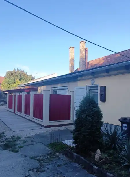 Eladó téglalakás, Vác 2 szoba 39 m² 49.9 M Ft + Áfa