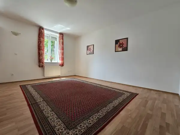Eladó téglalakás, Vác 1+1 szoba 54 m² 49.9 M Ft