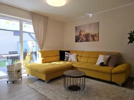 eladó téglalakás, Vitnyéd