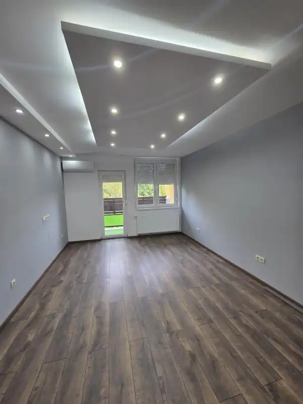 Eladó téglalakás, Zalaegerszeg 2 szoba 57 m² 43.9 M Ft