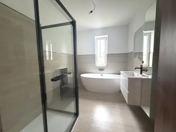 Eladó új építésű családi ház, Budapest, IV. kerület 5 szoba 138 m² 280 M Ft