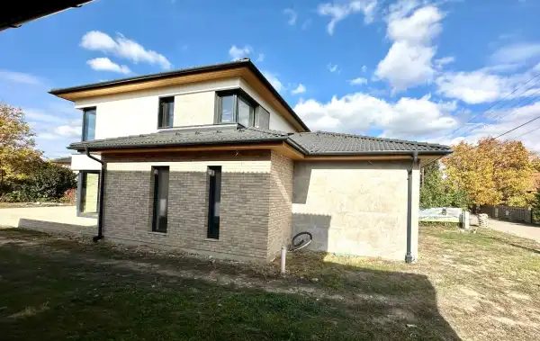 Eladó új építésű családi ház, Szeged 4 szoba 207 m² 179 M Ft